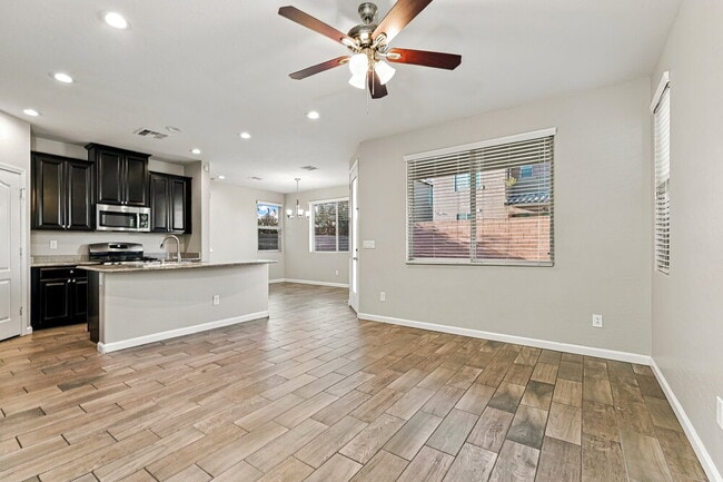 6388 Kellyville Dr