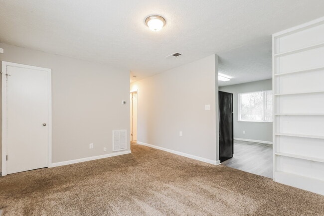 Photo - 8721 W Bourne Dr