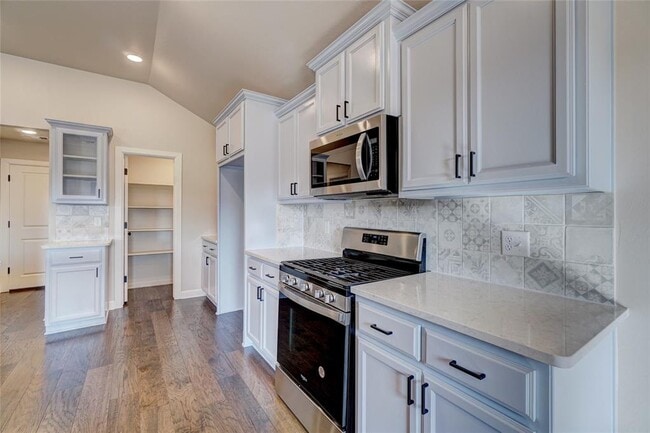 Photo - 6400 SE 87th St