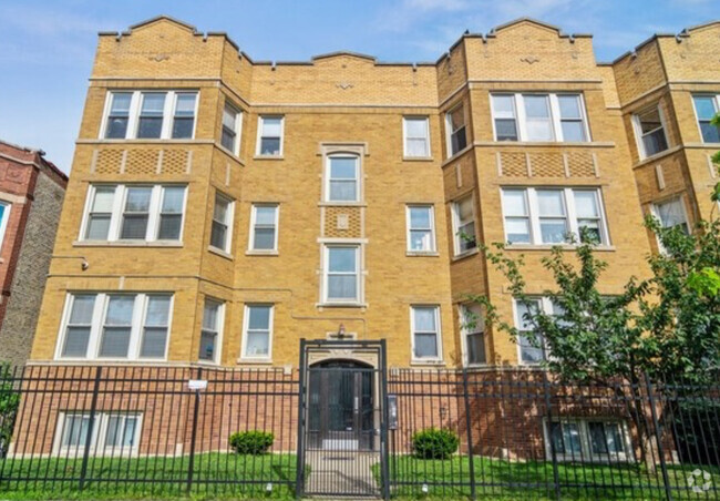 Building Photo - 1903 N Harding Ave Unit 1 Rental