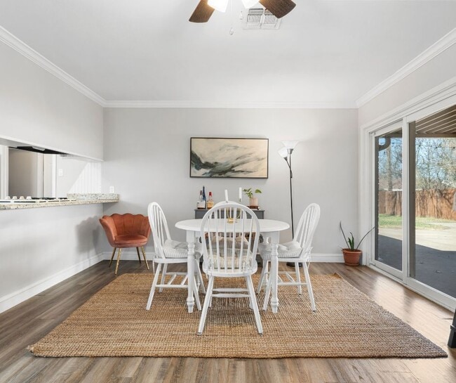 Photo - 6319 Wiethorn Dr