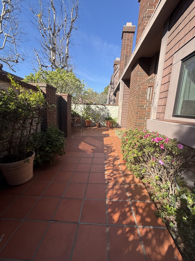 Photo - 4549 Alla Rd