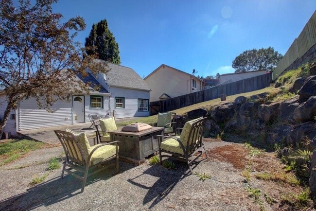 5001 25th Ave SW