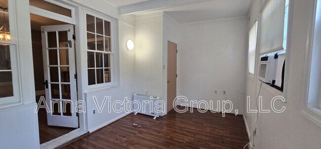 Photo - 3815 W St NW