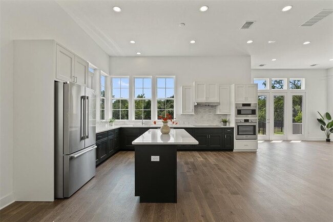 Photo - 4503 Grassland Dr