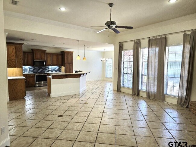 Photo - 5603 Thomas Nelson Dr