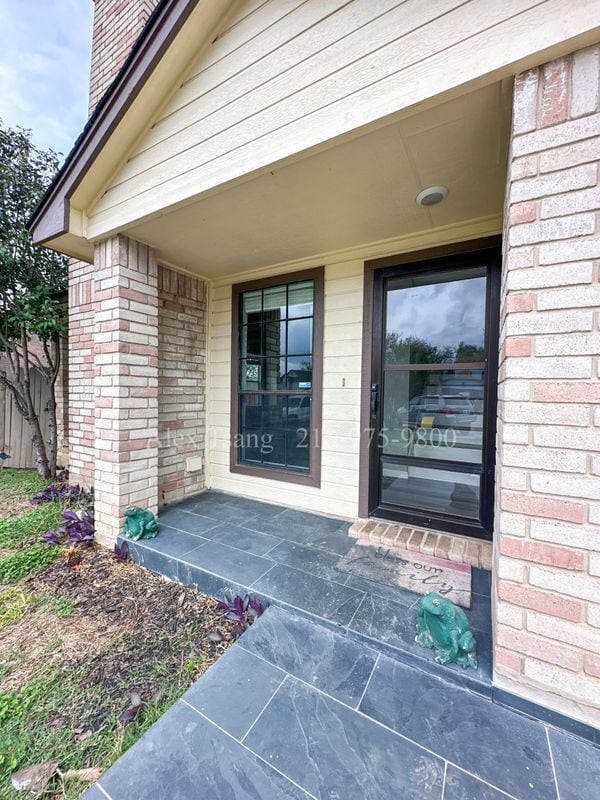 Photo - 6419 Chimney Nest