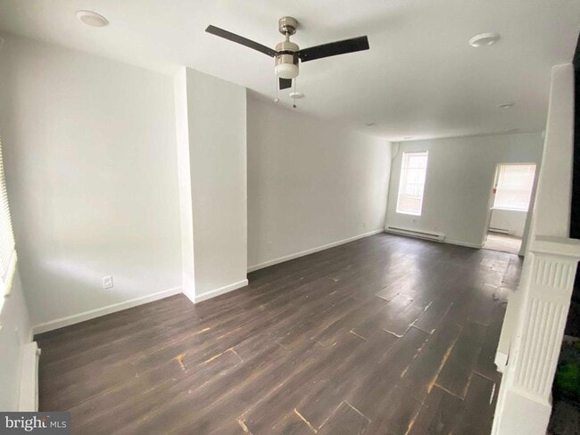 Building Photo - 3329 Malta St