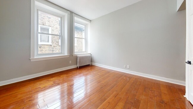 Photo - 831 N 63rd St Unit 831 - 2R