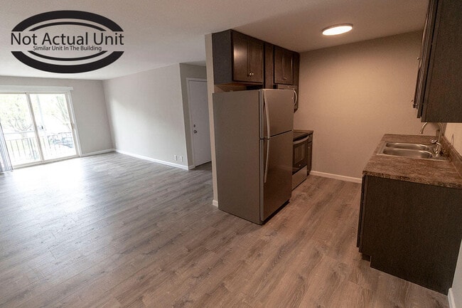 Photo - 3408 Balboa Ln Unit B 32