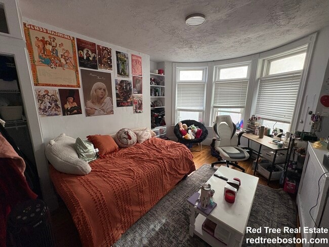 Photo - 45 Westland Ave Unidad 6