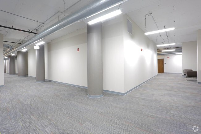 Photo - Monogram on Washington