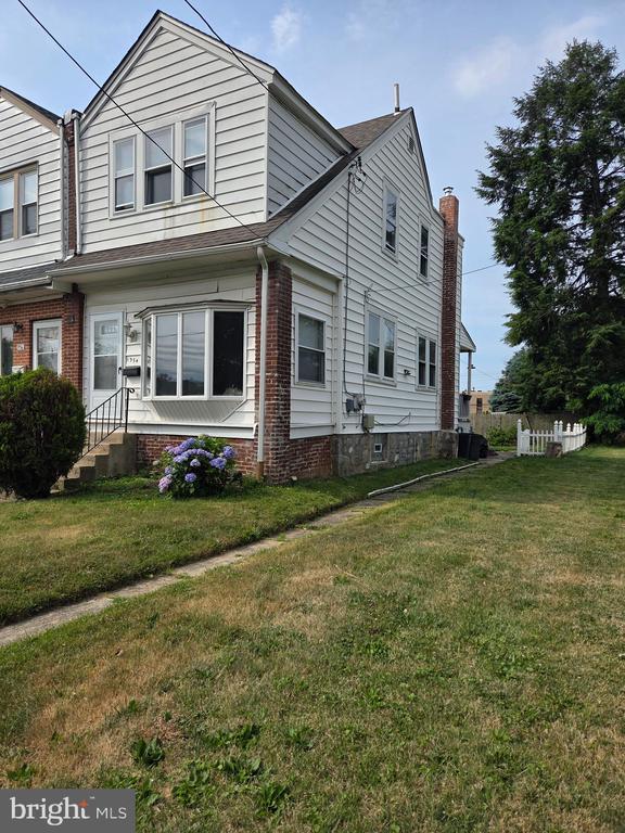 1954 Kohl St