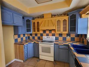 Photo - 1420 Eastview St