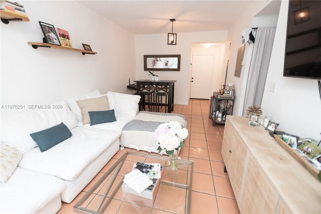 Photo - 3007 Bird Ave Unit 4