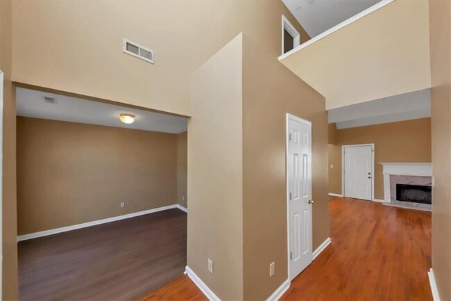 Photo - 1260 Crestridge Ln