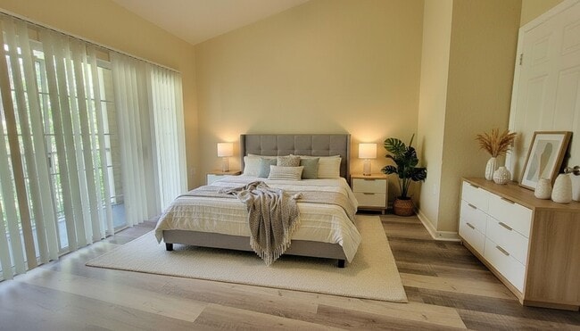 Building Photo - 4493 NW 49th St Unit 102