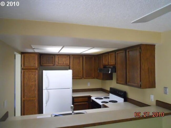 Photo - 44 Crestfield Ct