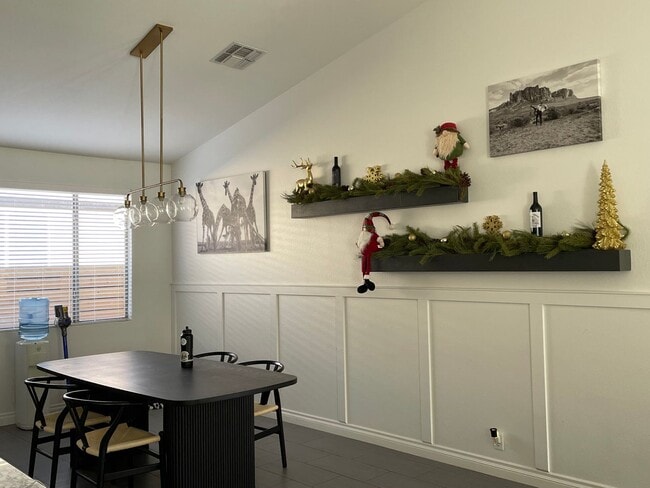 Photo - PRIVATE POOL, ADORABLE 3 Bedroom/2 Bath in Dobson Place