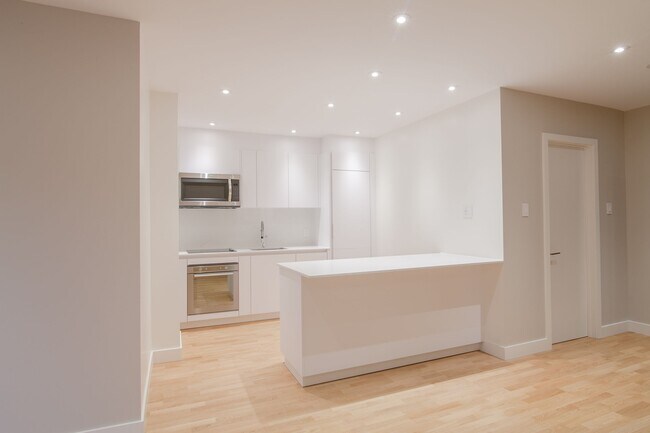 Photo - 3495 Rue De la Montagne Unité 306