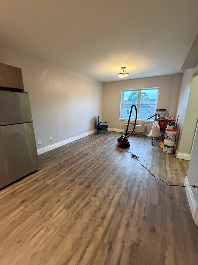 Photo - 106 N Grove St Unidad 405