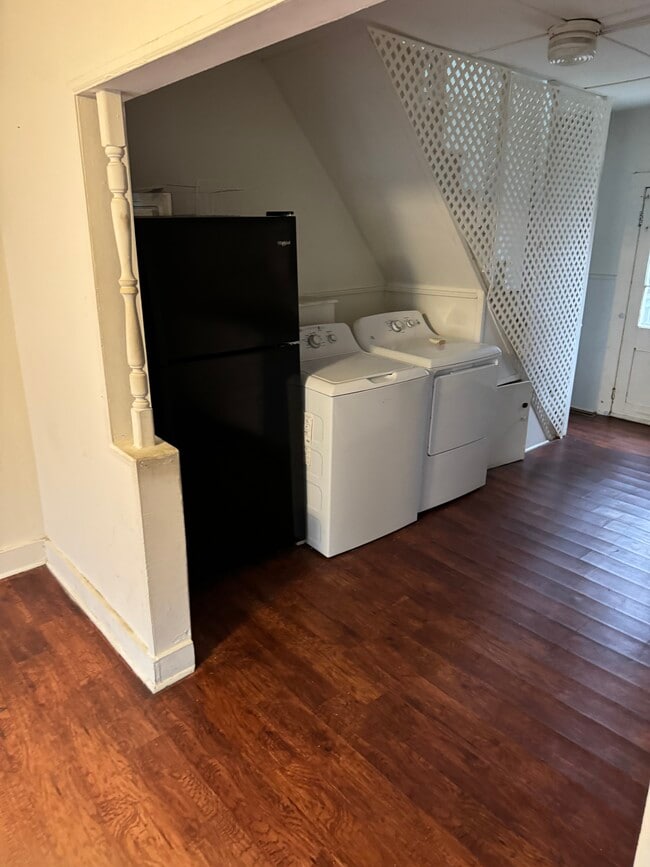 Photo - 150-162 High st Unit 152 B