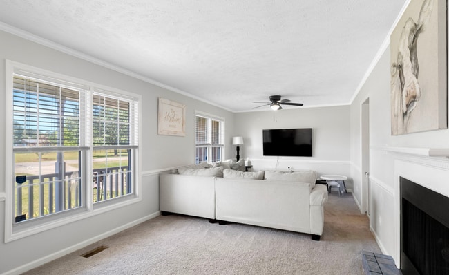 Photo - 3 Bedroom, 2 Bath Home