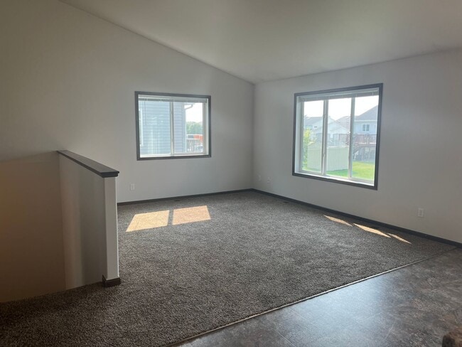 Photo - 3 Bed 3 Bath Twin Home