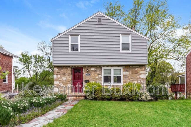 Photo - 2032 Jenkintown Rd Casa