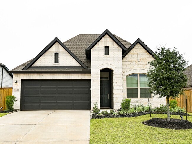 Building Photo - 42504 Rustico Rd