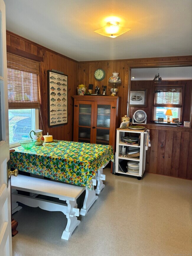 Photo - 42 Sea Breeze Ave