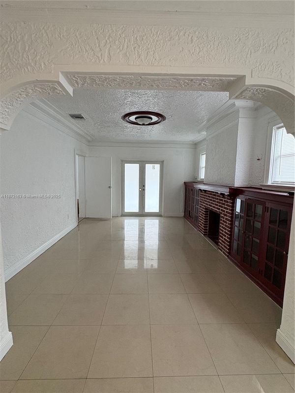 Photo - 1560 NW 25th Ave