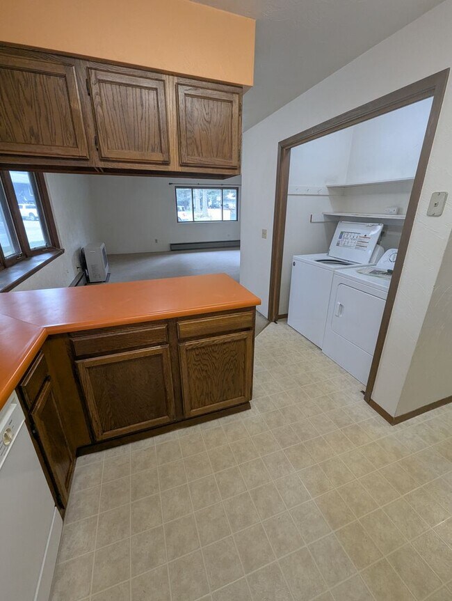 Photo - 136 Unidad 136-8197