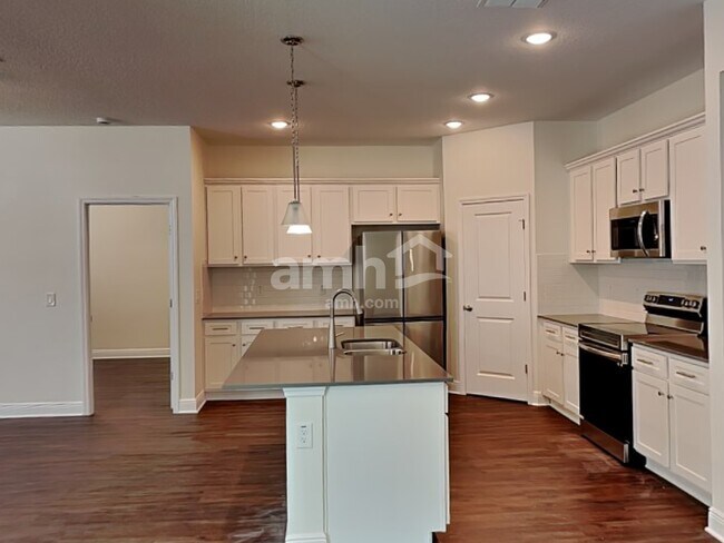 Photo - 2792 Ponds Trl