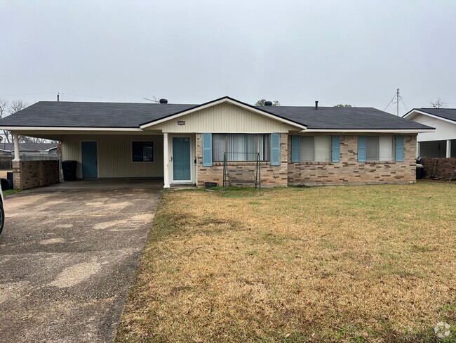 Building Photo - South Bossier! Don’t Wait! Rental