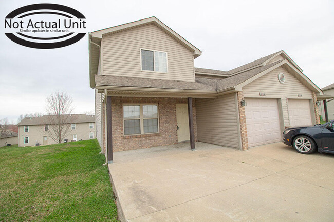 Photo - 3906 Snowy Owl Dr Townhome