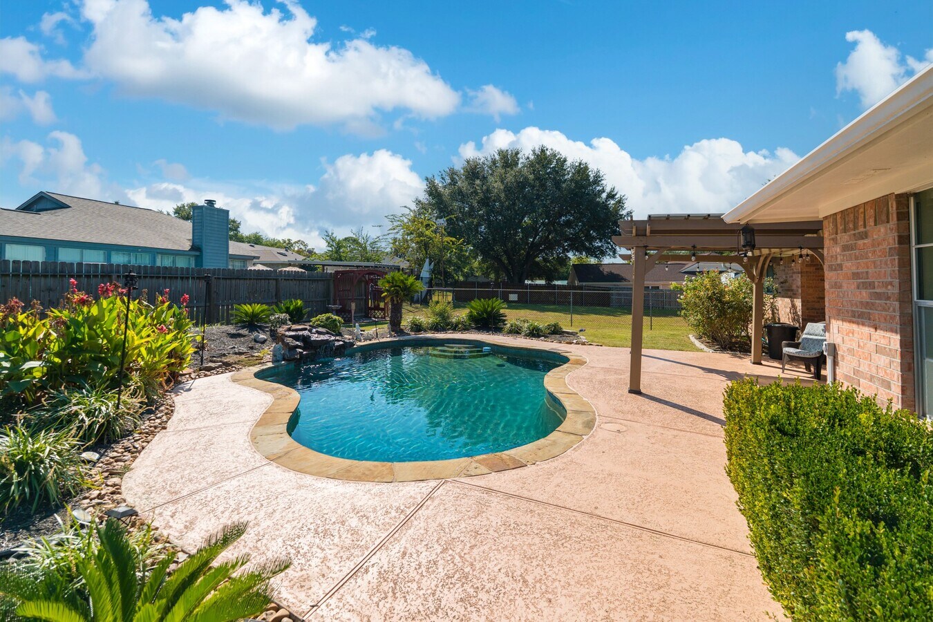 Photo - 13417 Bunker Hill Dr