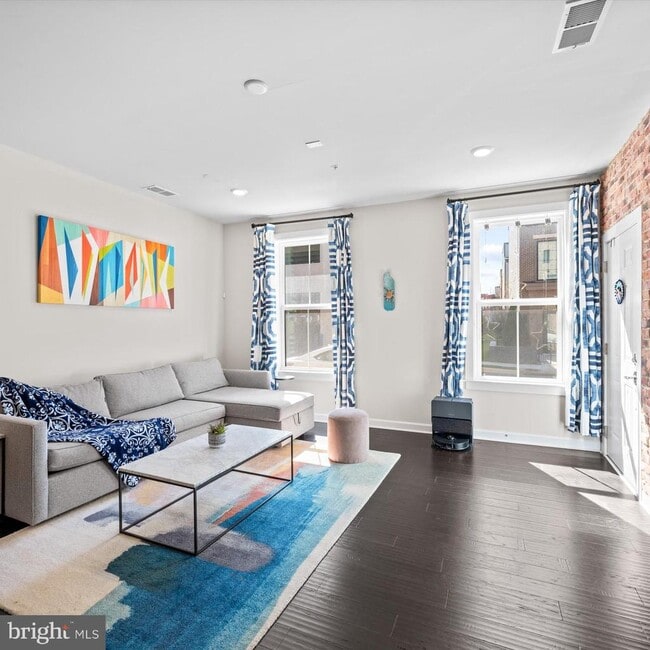 Photo - 44674 Provincetown Dr