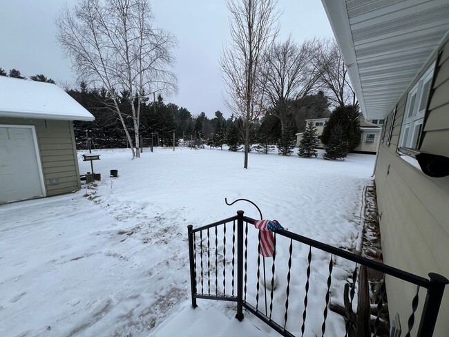 Photo - Click the “Apply Now” button or email wapmrentals@gmail.com for a prompt response.