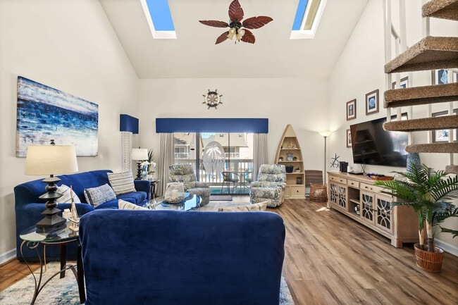 Photo - 1908 Hwy 17 S Unidad SI ID1329074P