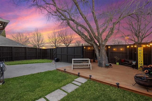 Photo - 18212 Muir Cir