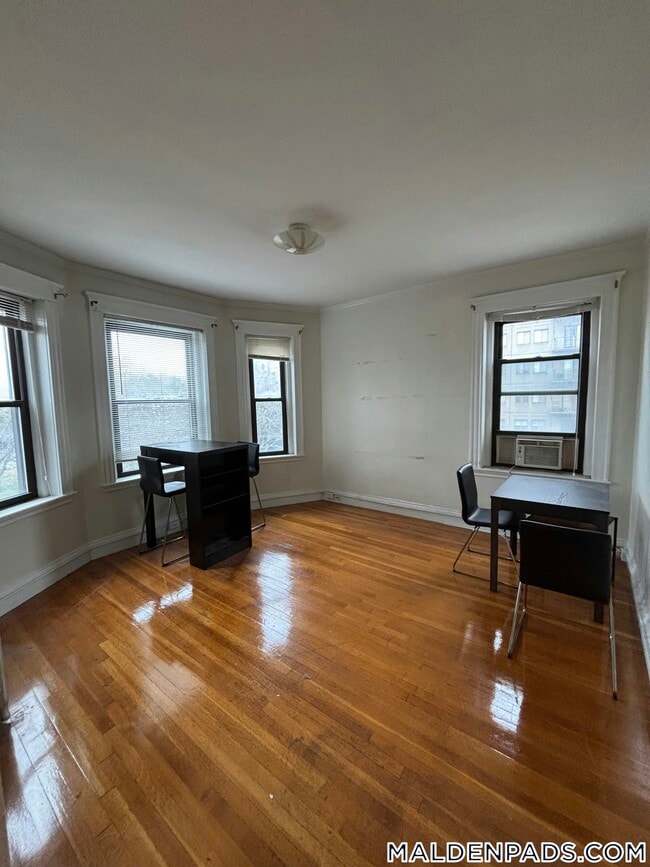 Photo - 17-19 Washington St. Unit 304