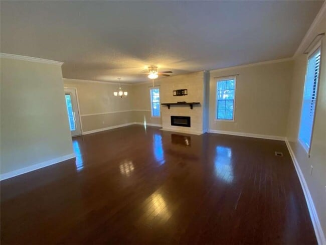 Photo - 550 Carithers Rd