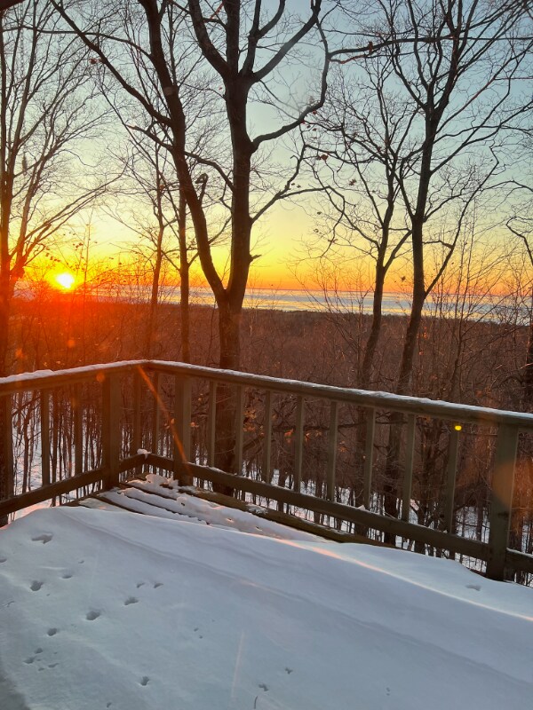 Photo - 8283 Islandview Rd