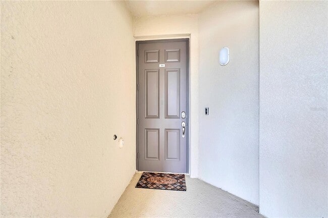 Photo - 18114 Gawthrop Dr Unit 201
