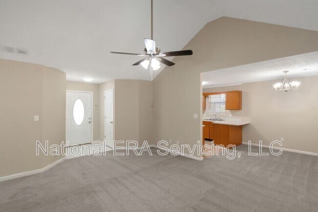 Photo - 123 Willow Springs Ln