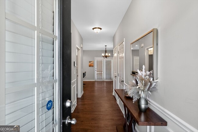 Photo - 112 Silver Trce