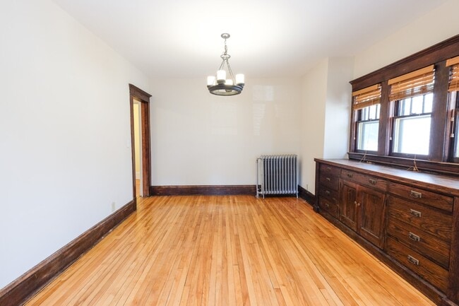 1619 Selby Ave