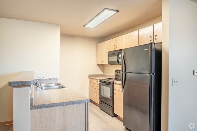 1BR, 1BA - 842SF - Kitchen
