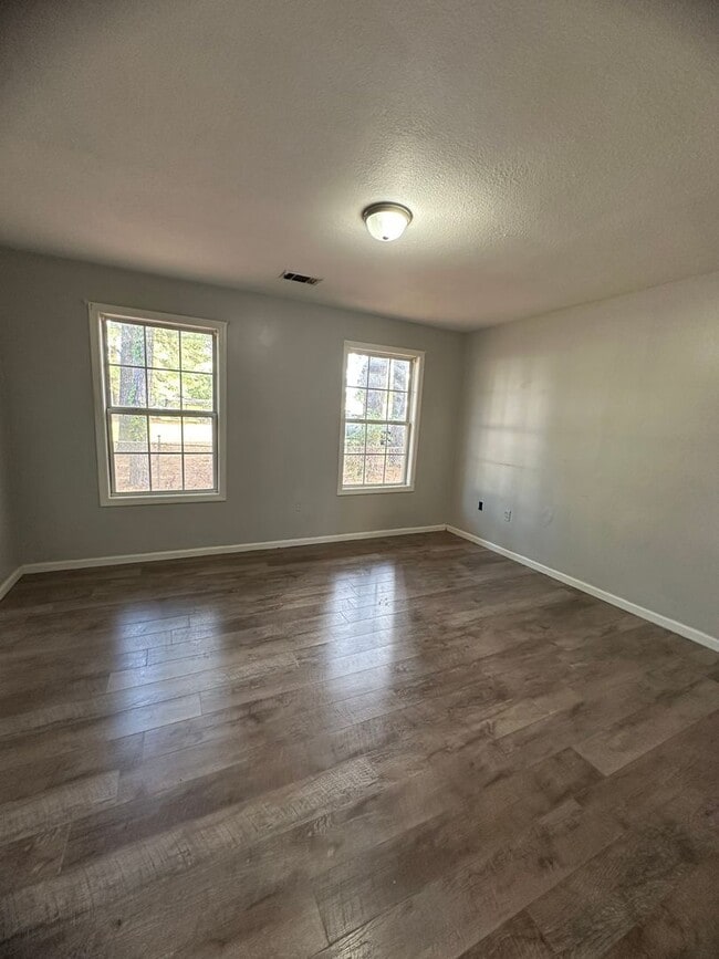 1112 E Lake St Unit C
